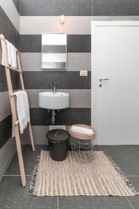 Koupelna v ubytování Casa di Flora Tipico Bari