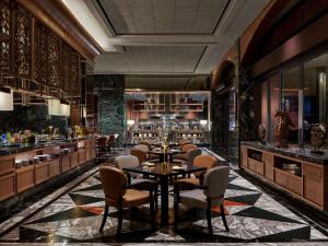 Restaurace v ubytování Swissôtel Nusantara
