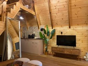 Kuchyň nebo kuchyňský kout v ubytování Bondo'S Cottage