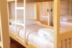 Top view hostelにあるベッド
