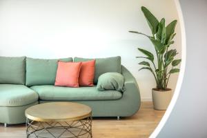 Villa Maria Boutique Apartment St Pauls的休息区