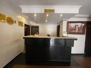 Gambar di galeri bagi Presken Hotel and Resorts MOJIDI di Ikeja