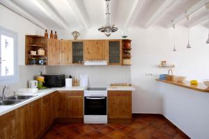 Kuchyň nebo kuchyňský kout v ubytování Divers Cycladic House Paros + 13 fotografií