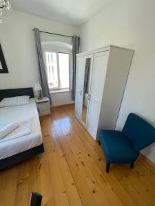 Postel nebo postele na pokoji v ubytování Apartments and Rooms Ille