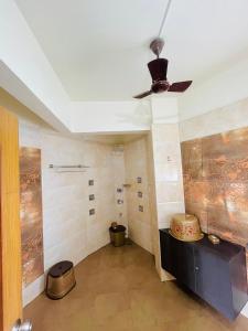 Fotografie z fotogalerie ubytování Siddharth Lake View Penthouse v destinaci Kolhápur