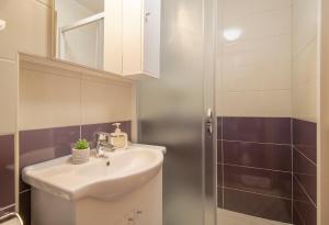 Ein Badezimmer in der Unterkunft Apartment Superb View 2