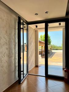 Φωτογραφία από το άλμπουμ του Kamberi Hotel & Apartments σε Velipojë