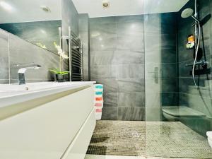 Kúpeľňa v ubytovaní Global Immo 3327 RES ALMADRAVA