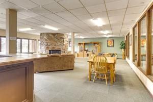 格兰比2 Mi to Granby Ranch Mtn Condo with Hot Tub!的相册照片