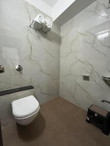 Kúpeľňa v ubytovaní Kuber Suites