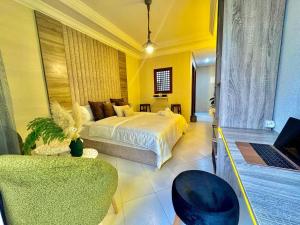 TV a/nebo společenská místnost v ubytování cosy studio au cœur de rabat agdal