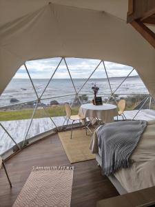 Příroda nedaleko luxury tent