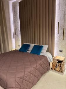 Posteľ alebo postele v izbe v ubytovaní Tropicana Room