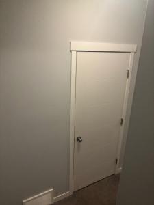 Photo de la galerie de l'établissement Spacious 2BR Suite - SW Edmonton, à Edmonton
