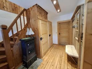 Fotografie z fotogalerie ubytování Ferienhaus Keramik-Alm mit Garten und Sauna v destinaci Oberwössen