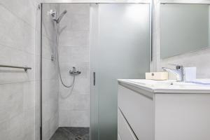 Koupelna v ubytování Deva Room