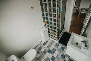 Kúpeľňa v ubytovaní Amplio y cómodo apartamento en La Santa