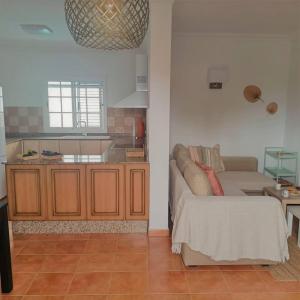 Kuchyň nebo kuchyňský kout v ubytování Maras House, oasis de paz