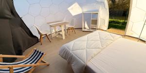 Część wypoczynkowa w obiekcie Resort & Camping - Val de Braye