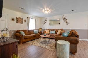 Billede fra billedgalleriet på Decatur Vacation Rental Retreat with Private Yard! i Decatur