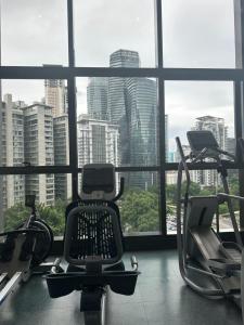 Gambar di galeri bagi KLCC Suites By Hibernate di Kuala Lumpur