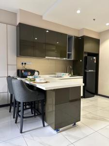 Dapur atau dapur kecil di KLCC Suites By Hibernate