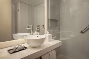 Vannituba majutusasutuses Fairfield by Marriott Bogota Embajada
