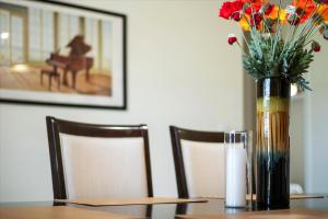 Φωτογραφία από το άλμπουμ του Relaxing 4-Bedroom Home & Private Pool σε Port Saint Lucie