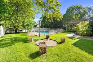 Piscina di Private completely fenced in property Near beach o nelle vicinanze