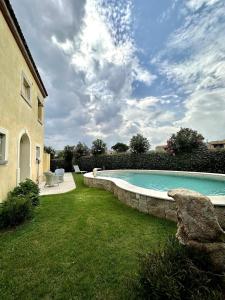 Πισίνα στο ή κοντά στο Villa with Pool overlooking Tavolara - Porto San Paolo