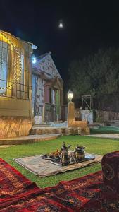 Bazén v ubytování Mount lareen cottage كوخ جبل لارين nebo v jeho okolí