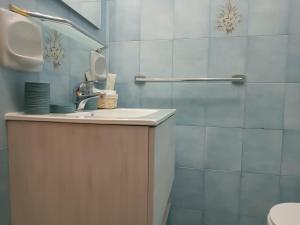 Ένα μπάνιο στο il giardino di Sofia Charm and Comfort Apartment +37 φωτογραφίες