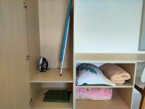 Postel nebo postele na pokoji v ubytování IFS SoHo Basic Homestay Entire Home