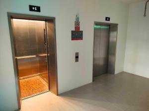 Fotografie z fotogalerie ubytování IFS SoHo Basic Homestay Entire Home v destinaci Seri Iskandar