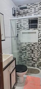 Bilik mandi di Residencial Rafaela