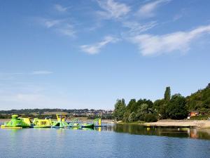 Φωτογραφία από το άλμπουμ του Gîte 80m² au bord du lac, calme, animaux admis - FR-1-611-116 σε Peigny