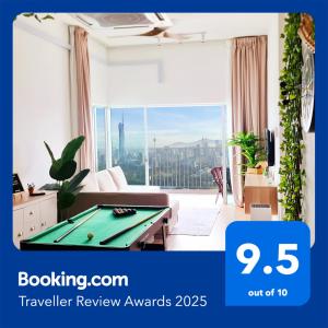 Φωτογραφία από το άλμπουμ του Mimi Cozy Homestay, 3R3B KLCC View with PLAYSTATION 4, NETFLIX, WiFi 6, Pool Table, Home Cinema στην Κουάλα Λουμπούρ