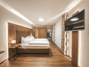 Μια τηλεόραση ή/και κέντρο ψυχαγωγίας στο Hotel Badischer Hof