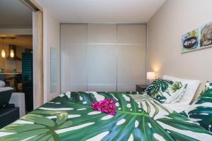 Φωτογραφία από το άλμπουμ του Vaikea Tiare Studio - View & Pool in Faaa στο Faaa