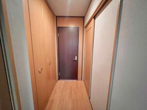 Fotografia z galérie ubytovania 福生駅徒歩5分 最大8名 完全貸切り 一軒家 観光地近く v destinácii Fussa