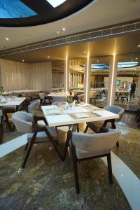 Εστιατόριο ή άλλο μέρος για φαγητό στο Hotel Square S