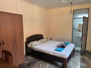 James Guesthouse客房内的一张或多张床位