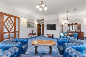 TV a/nebo společenská místnost v ubytování Hotel Diament Plaza Gliwice