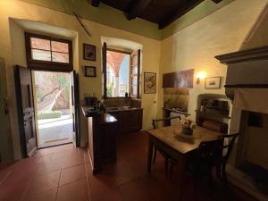 Køkken eller tekøkken på Casa La Corte + 13 billeder