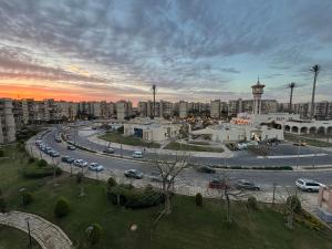 Východ nebo západ slunce při pohledu z apartmánu nebo okolí