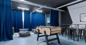 Χώρος καθιστικού στο LIVE-INN PRAGUE COZY SUITE FOR 1-4 GUESTS, 20 Mins to center, Lift, Gym, Reception, Parking, Roof Terrace, Game & Party