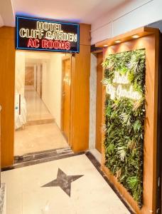Fotografie z fotogalerie ubytování Hotel Cliff Garden v Bombaji