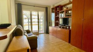 A kitchen or kitchenette at Mundel 2-2