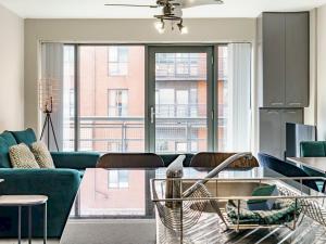 Χώρος καθιστικού στο Pass the Keys Luxury 3BR Apt City Centre Free Parking