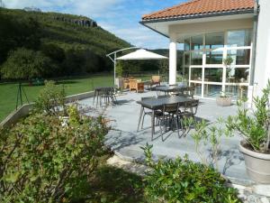 Afbeelding uit fotogalerij van Hôtel La Colombiere Cantal in Massiac